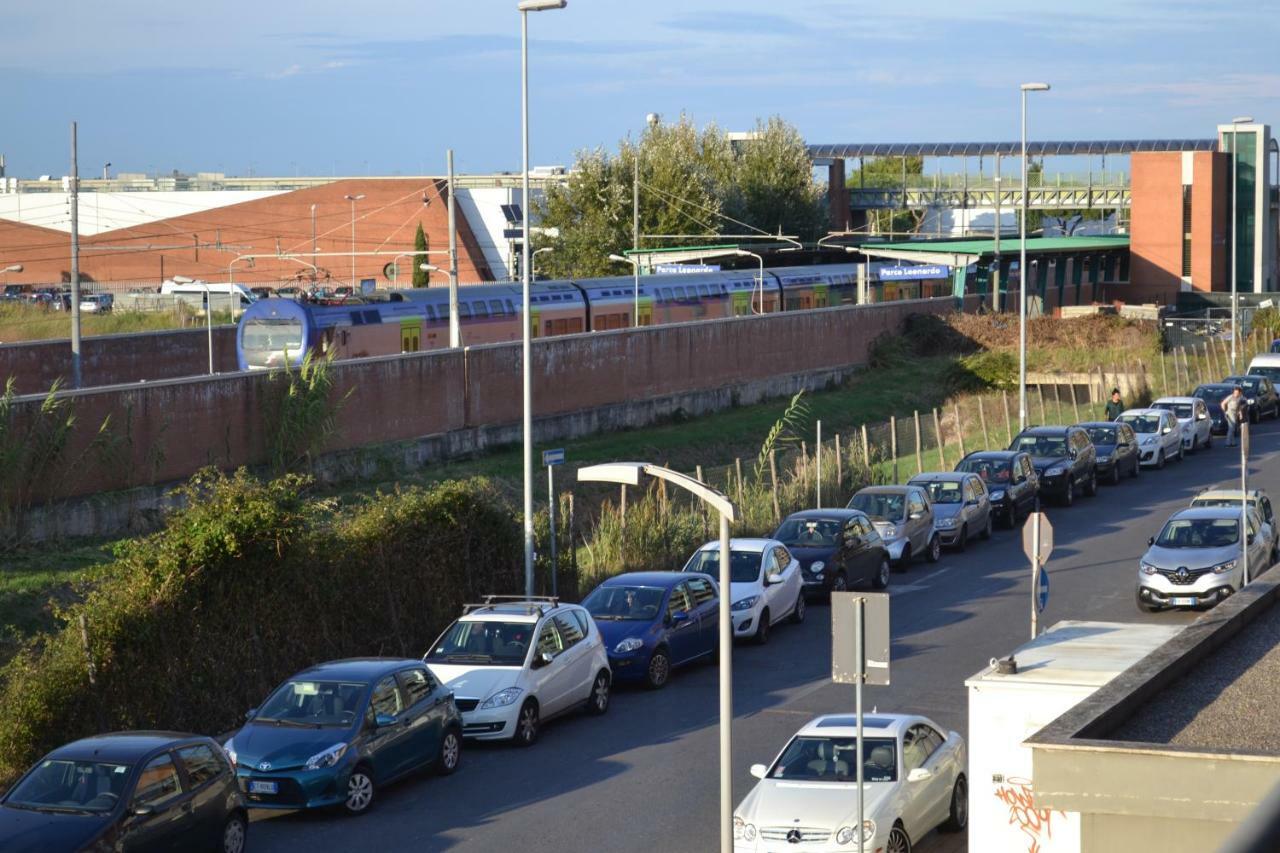 Airport & Fair Suite Apartments Fiumicino Exteriér fotografie