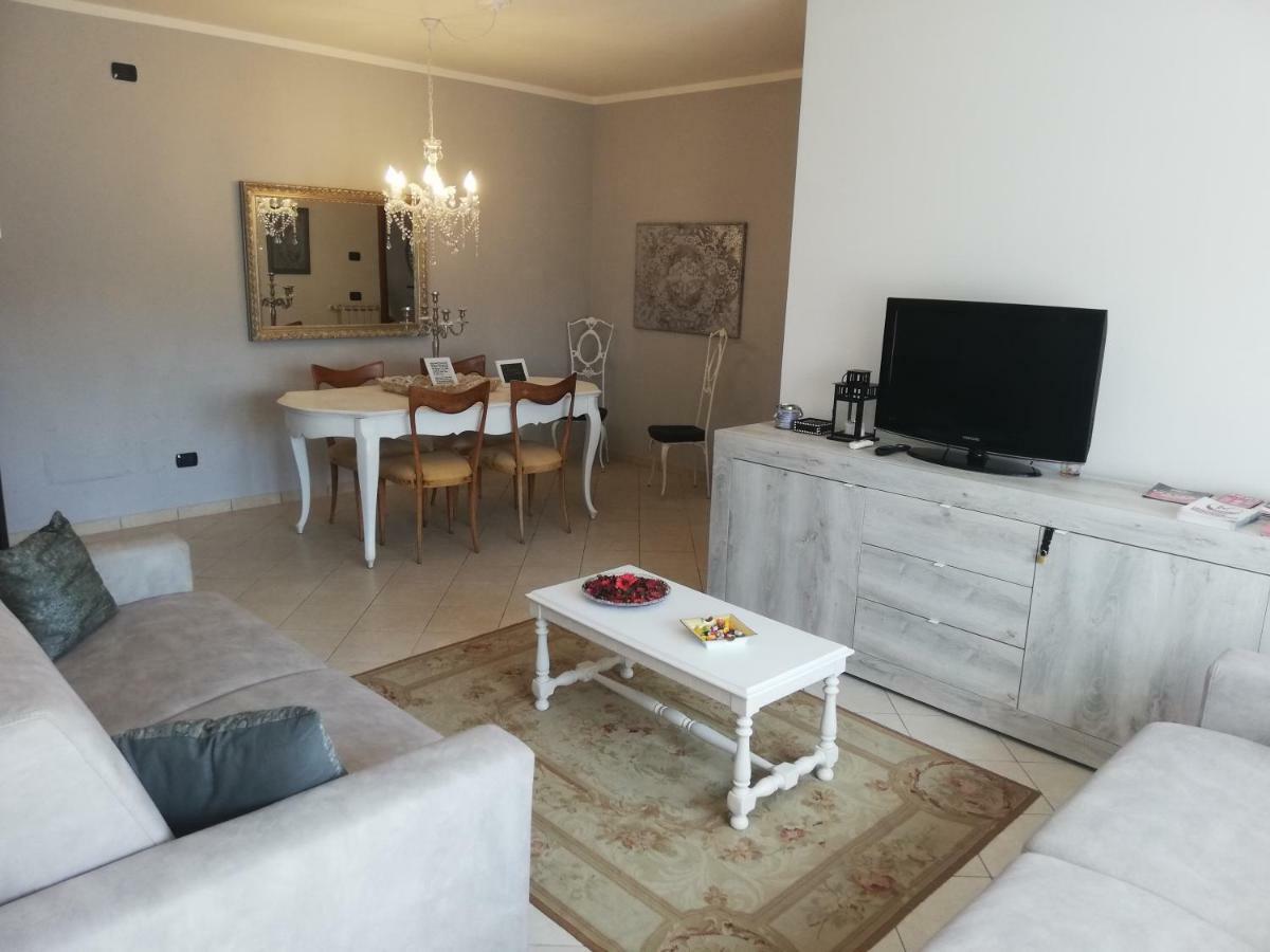 Airport & Fair Suite Apartments Fiumicino Exteriér fotografie